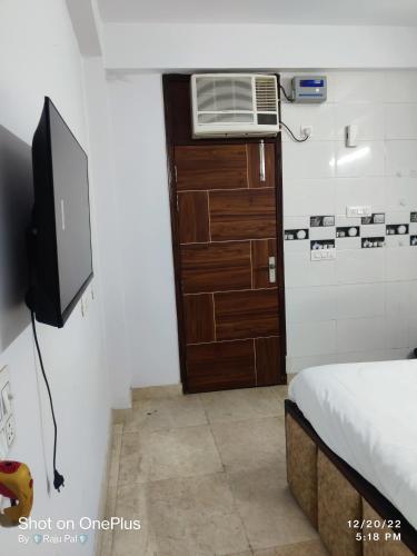 raj residency chhatarpur