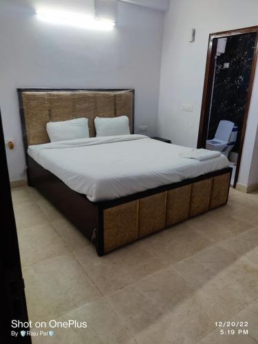 raj residency chhatarpur