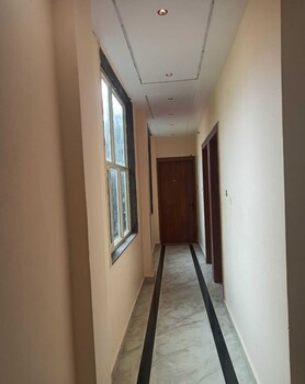 Hotel Parents Inn,,2 star