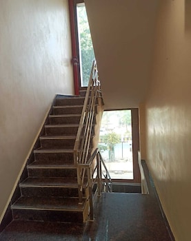 Hotel Parents Inn,,2 star