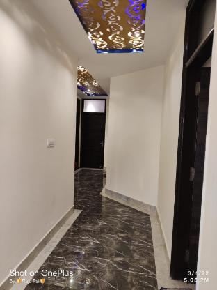 raj residency govindpuri couple friendly hotel