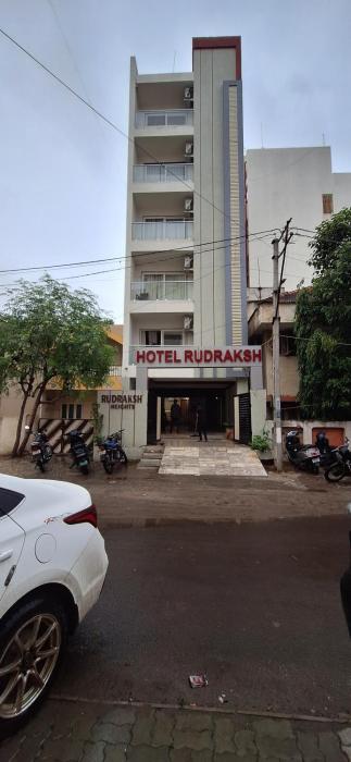 hotel rudraksh