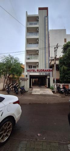 hotel rudraksh