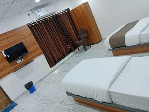 hotel rudraksh