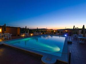 Chocohotel,Piegaro>>Perugia,3 star