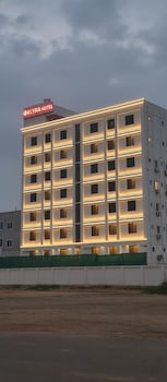 Klyra Hotel,,3 star