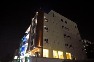 stanza premium hotels