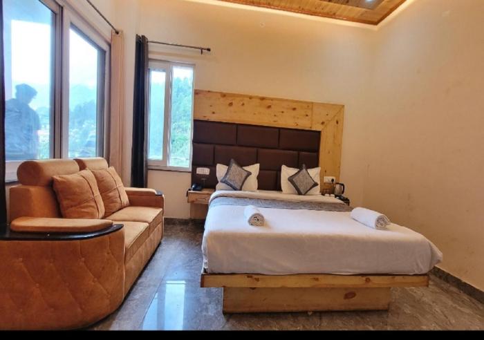 hotel skywing by mountmemory