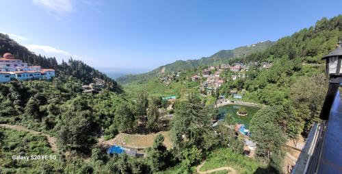 hotel skywing by mountmemory