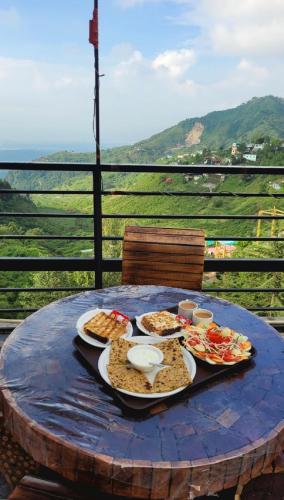 hotel skywing by mountmemory