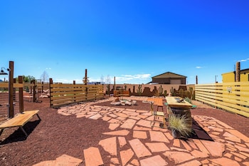 the outpost grand canyon