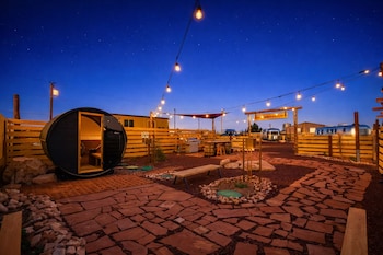 The Outpost Grand Canyon,,2 star