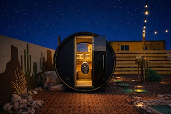 The Outpost Grand Canyon,,2 star