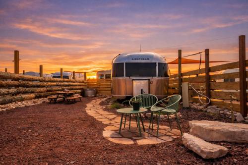 the outpost grand canyon