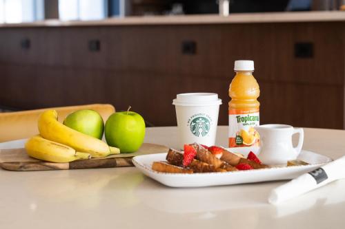 courtyard by marriott woodland