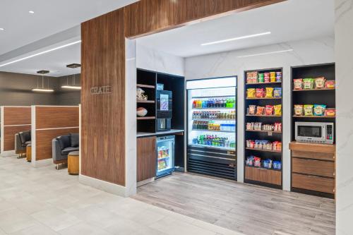 courtyard by marriott woodland