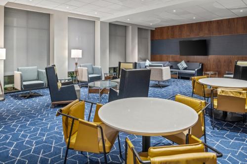 courtyard by marriott woodland