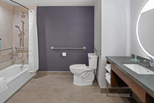 courtyard by marriott woodland