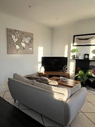 hill grove 2 bedroom apartment
