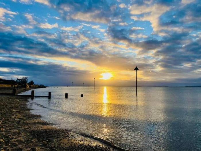 hill grove 2 bedroom apartment