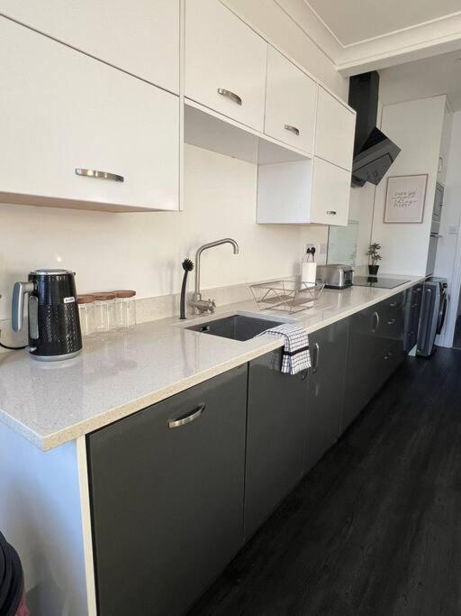 hill grove 2 bedroom apartment