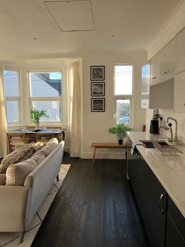 hill grove 2 bedroom apartment