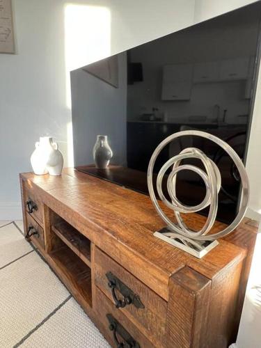 hill grove 2 bedroom apartment