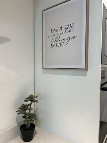 hill grove 2 bedroom apartment