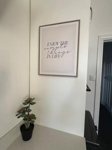 hill grove 2 bedroom apartment