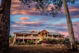 robyns nest lakeside resort