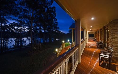 robyns nest lakeside resort