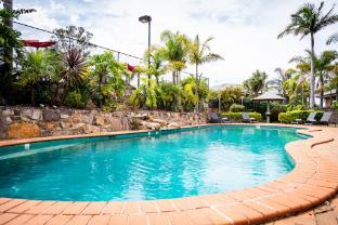 robyns nest lakeside resort