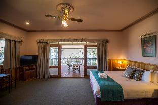 robyns nest lakeside resort