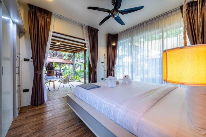 secluded oasis for family bm5