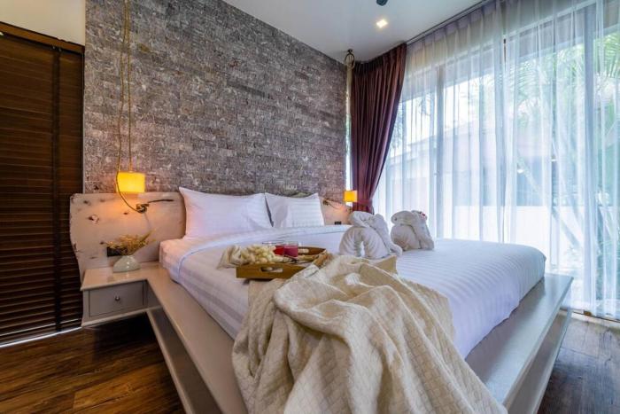 secluded oasis for family bm5