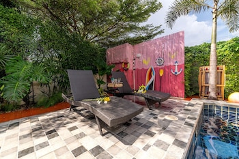 luxury and playful 5 bed pool villa cc