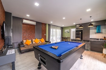 luxury and playful 5 bed pool villa cc