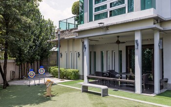 25000Sqft Grand Luxe Villa Pj 13Br 42Pax,,4 star