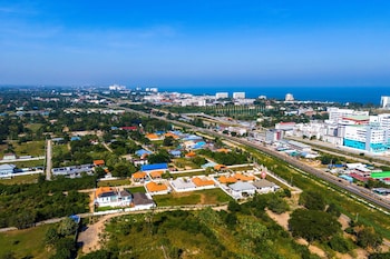 luxurious 5 bed private pool villa pv5