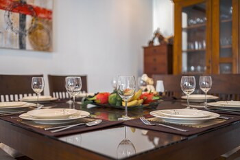 luxurious 5 bed private pool villa pv5