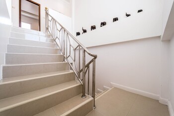 luxurious 5 bed private pool villa pv5