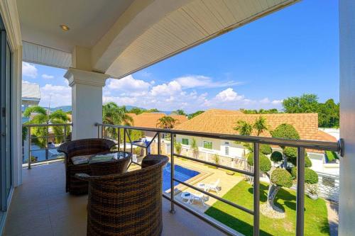 luxurious 5 bed private pool villa pv5