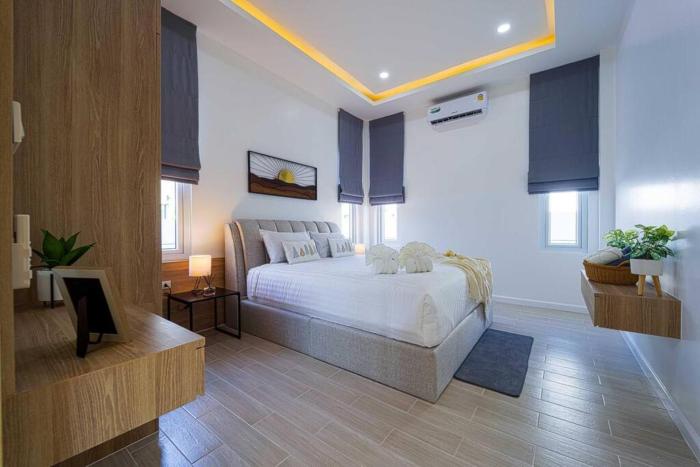 private modern 3 bedroom pool villa av1