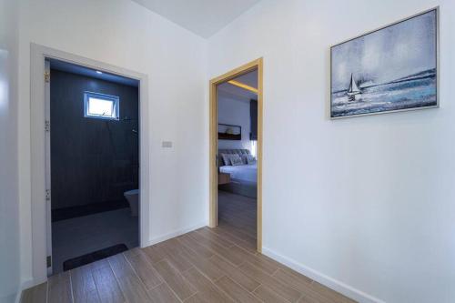 private modern 3 bedroom pool villa av1