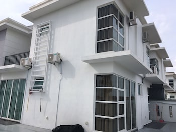 fun villa