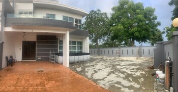 fun villa