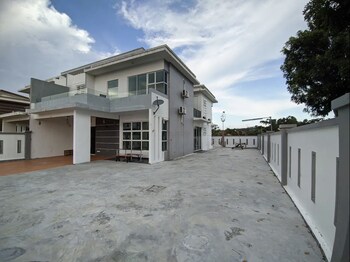 fun villa