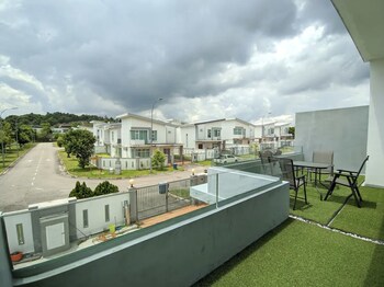 fun villa