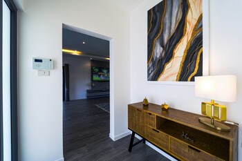 modern 3 bedroom private pool villa ml7