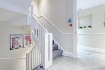 Cleveland Residences Farringdon,,3 star